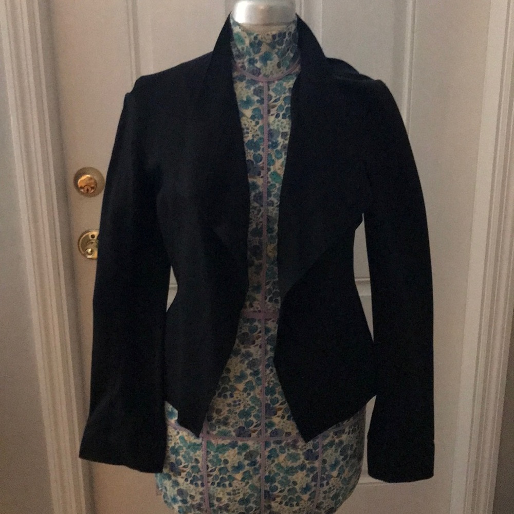 Donna Karan Elastin Crop Jacket